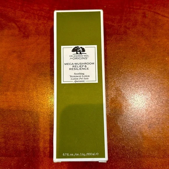 DR Andrew Weil for Origins Mega Mushroom Relief & Resilience - Picture 1 of 2